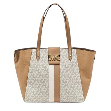 michael kors töskur|Michael Kors Totes .